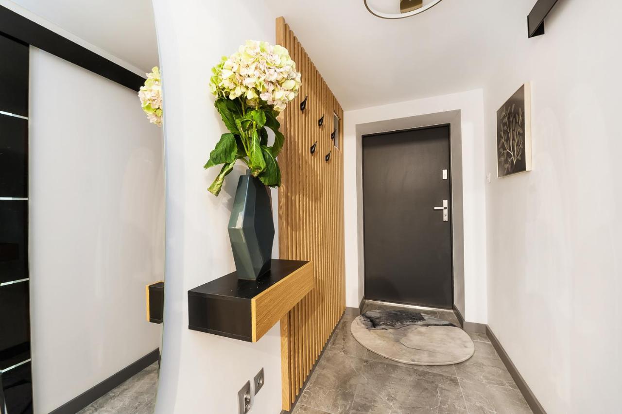 Golden Apartment - Loftaffair Krakau Buitenkant foto